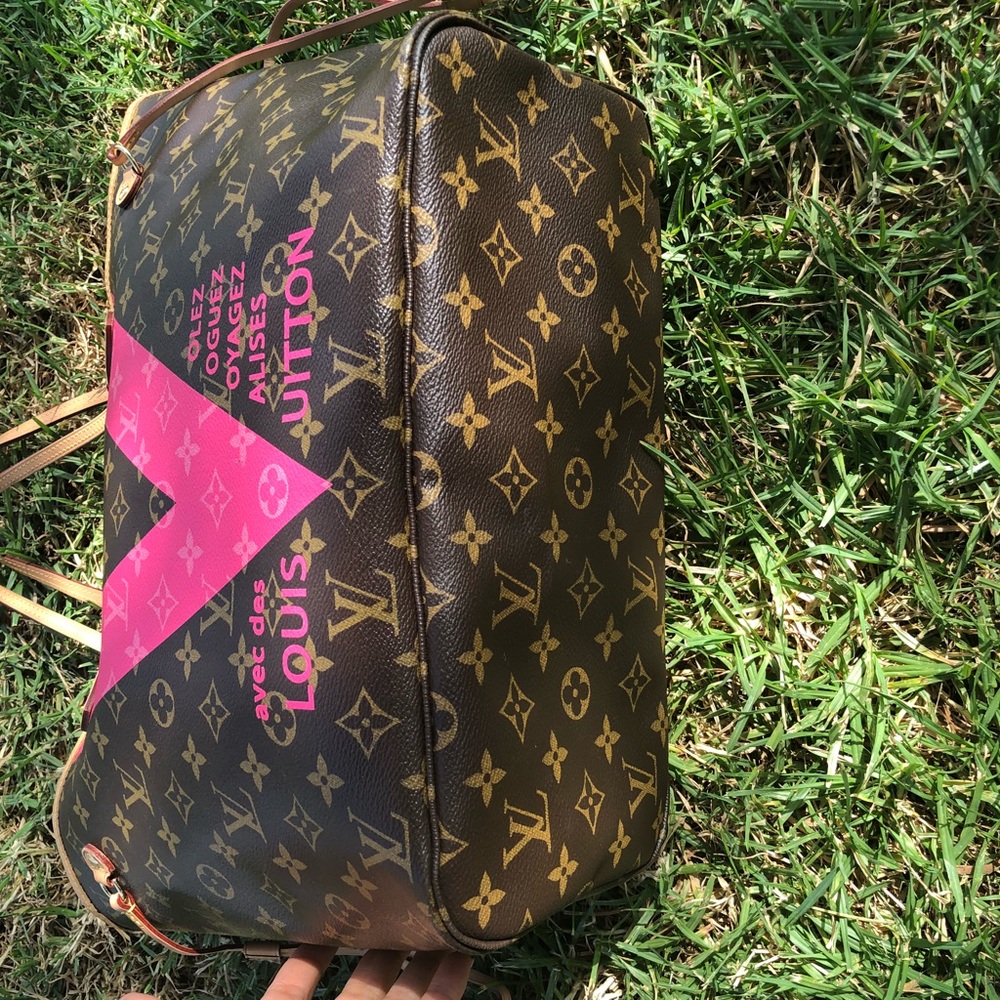 Louis Vuitton V Neverful MM - Picture 3 of 9